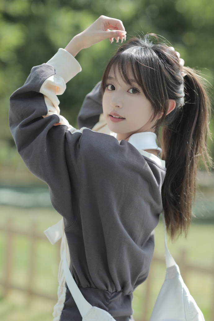 九品芝麻官