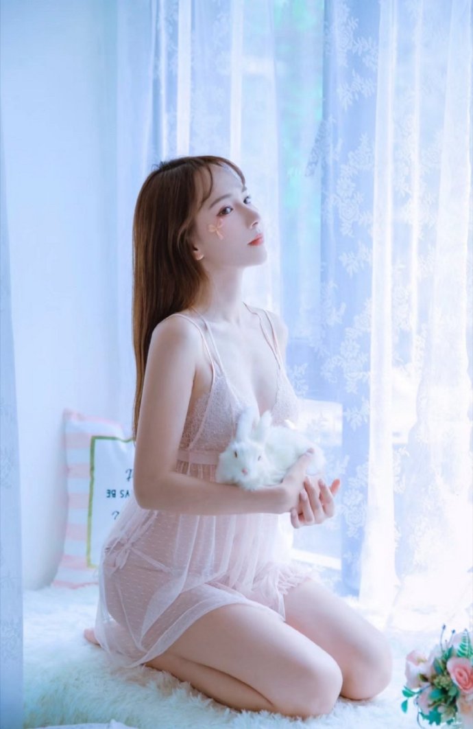 春光乍泄